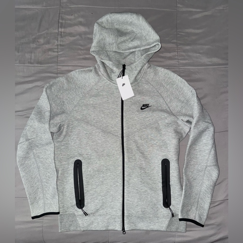 Nike Mens Tech Fleece Full Zip Hoodie Gray Black FB7921-063